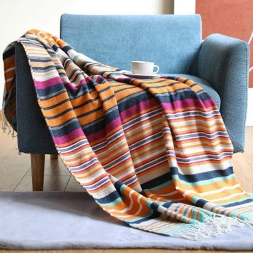 Coperta a righe colorate