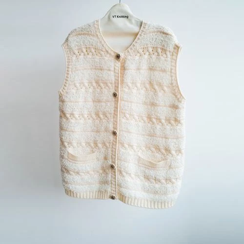Cardigan con scollo a V in lana merino da donna