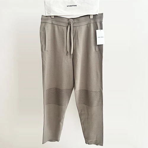Pantaloni di avventura all'aperto