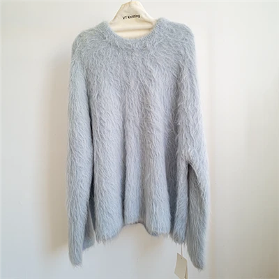 Maglione lavorato a maglia accogliente