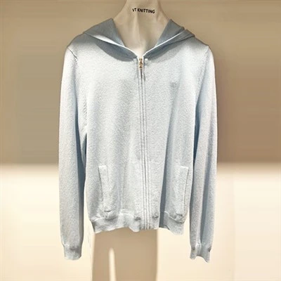 Maglione di lana a collo dell'equipaggio femminile