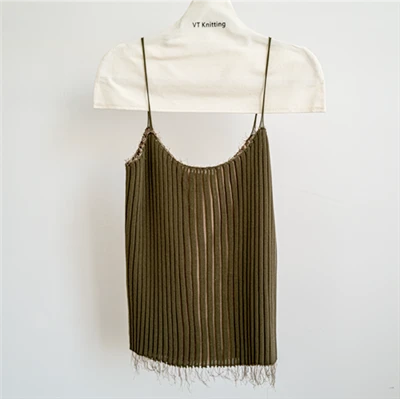 Gilet maglione aderente da donna